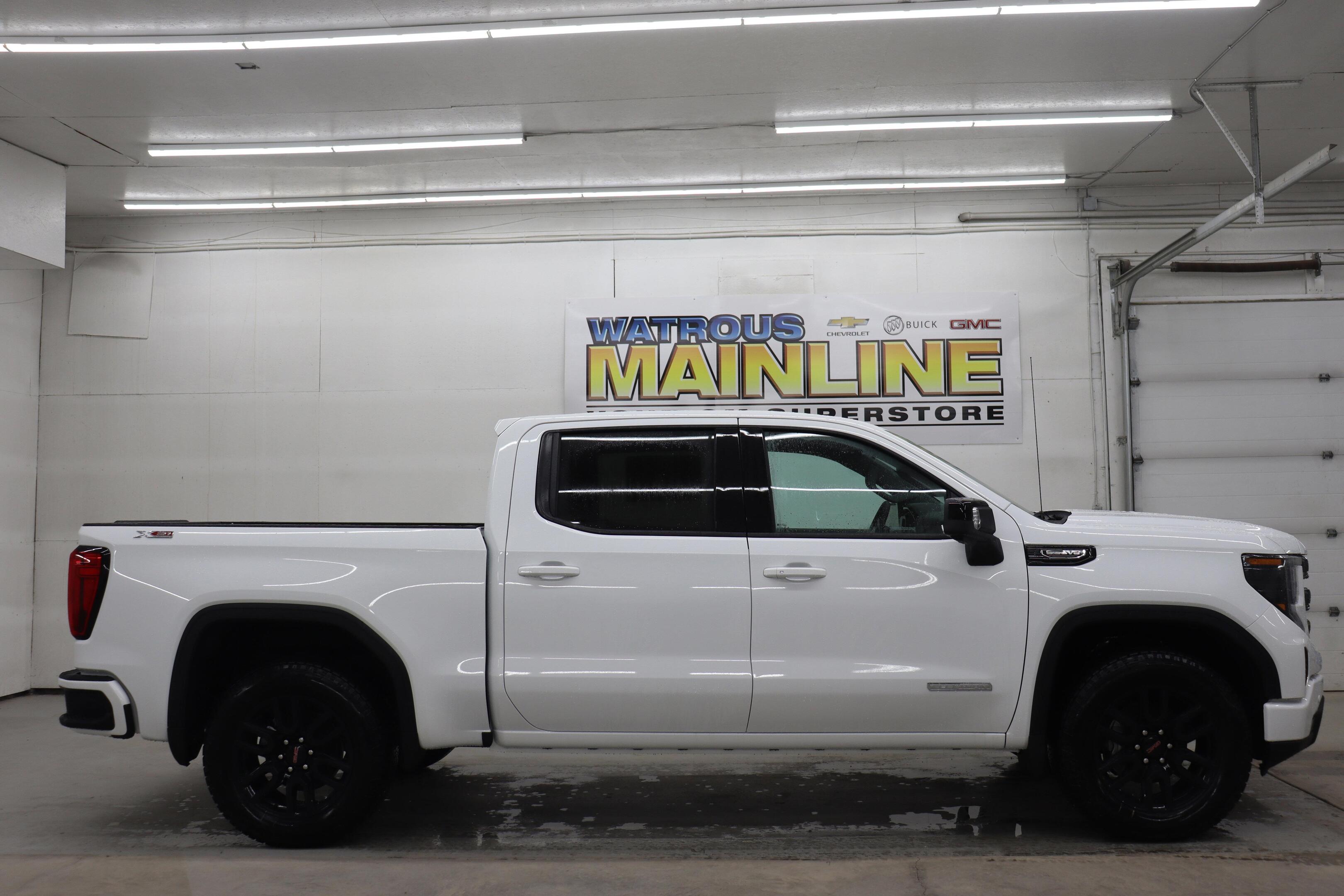 2025 GMC Sierra 1500 Elevation