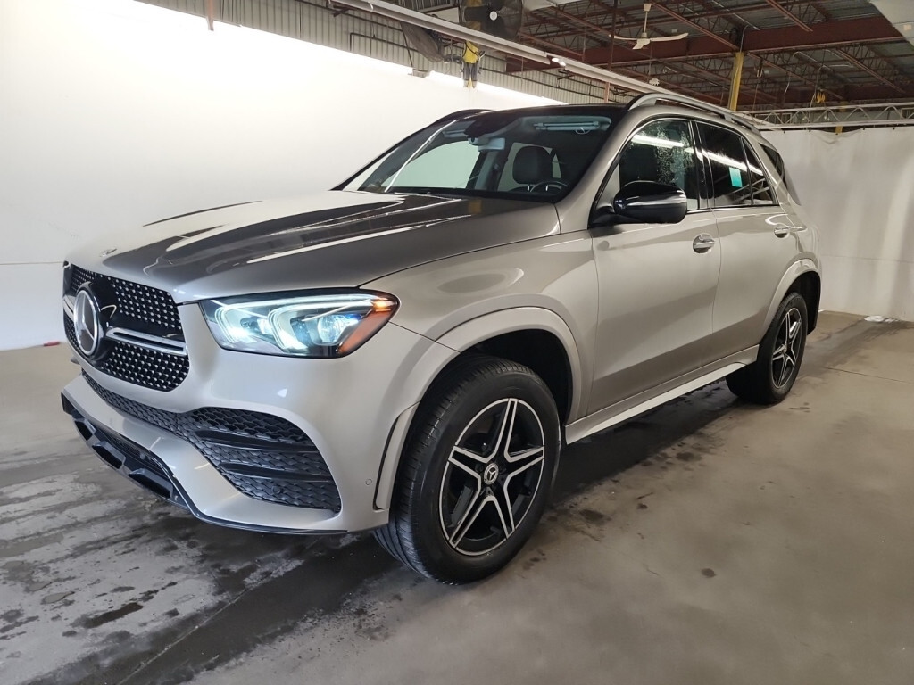 2020 Mercedes-Benz GLE-Class GLE450 / Premium Pkg / Sport Night Pkg / Tech Pkg 