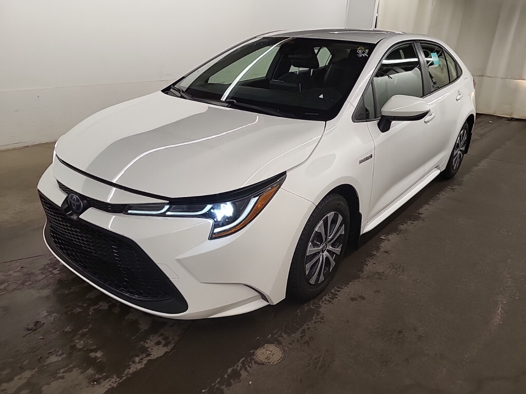 2020 Toyota Corolla Hybrid / Apple CarPlay / Adaptive Cruise / Lane Assist / 