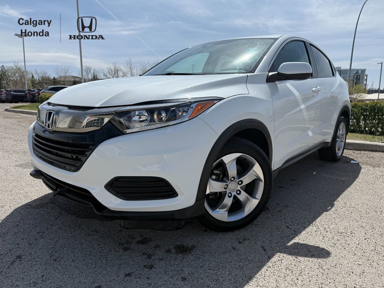 2022 Honda HR-V LX 4WD (Heated Seats,Carplay,Backup Cam) Clean Car