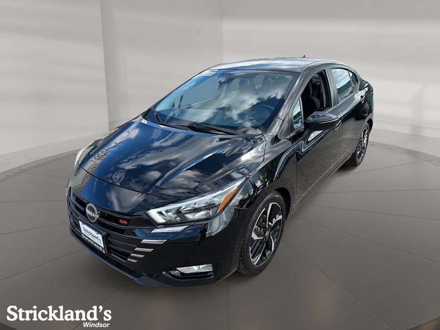 2023 Nissan Versa SR SVT 