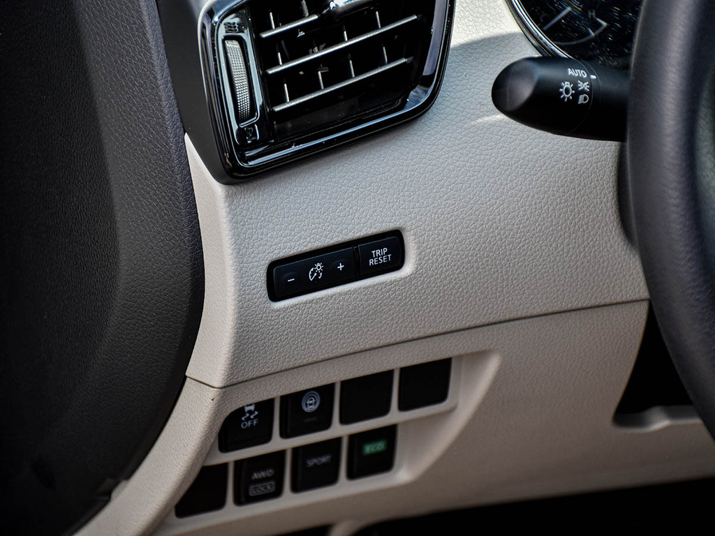 2023 Nissan Qashqai S, Toronto, Cash