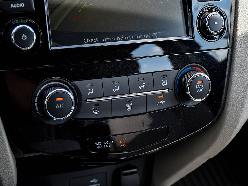 2023 Nissan Qashqai S, Toronto, Cash