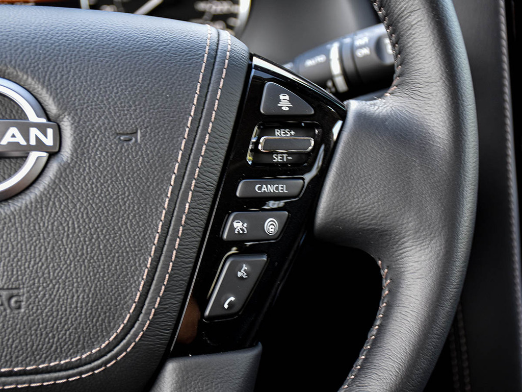 2024 Nissan Armada Platinum, Toronto, Cash