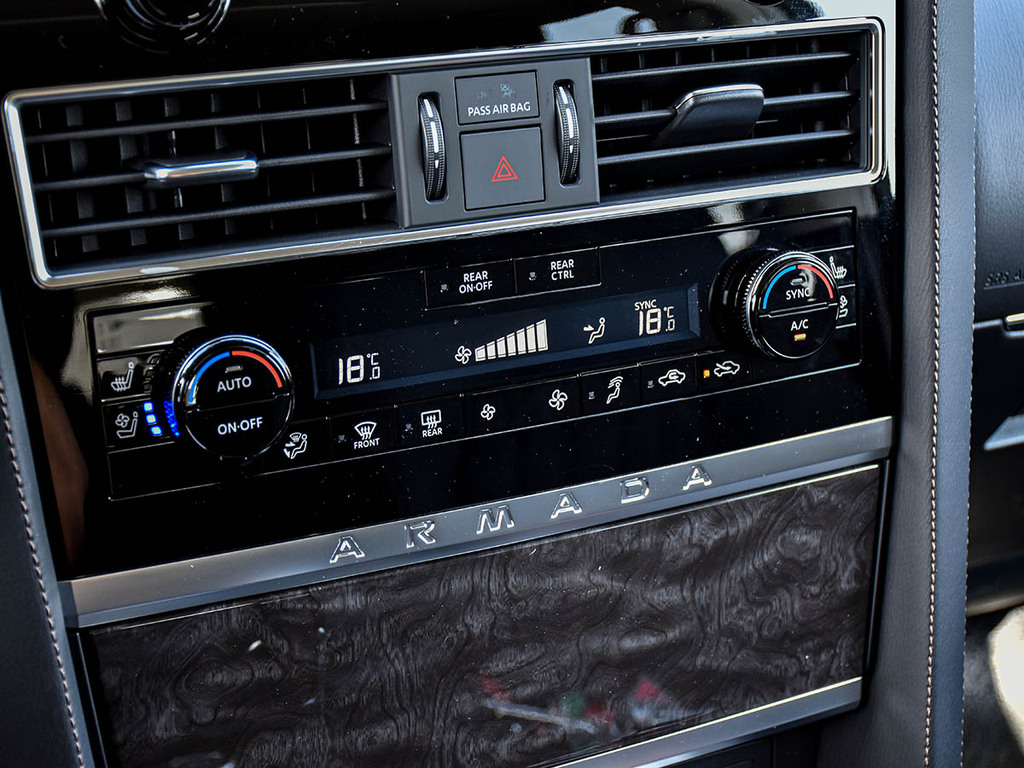 2024 Nissan Armada Platinum, Toronto, Cash