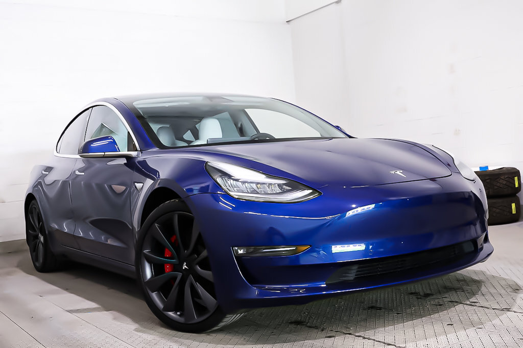 2020 Tesla Model 3 PERFORMANCE LONG RANGE + AWD + TOIT PANO