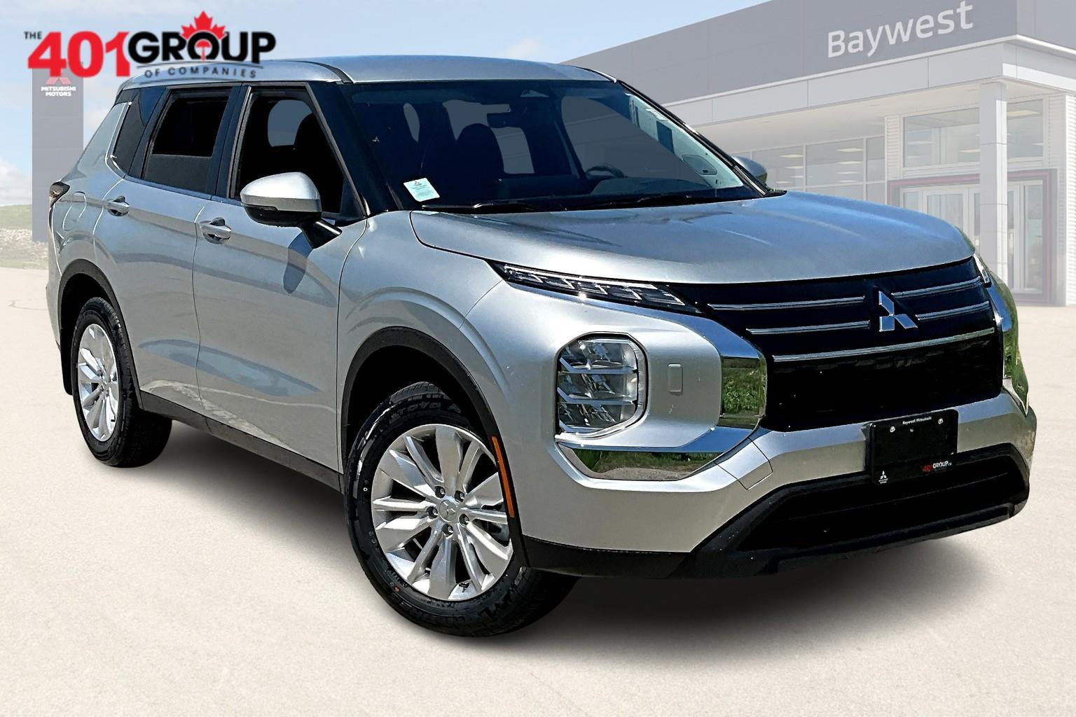 2025 Mitsubishi Outlander ES