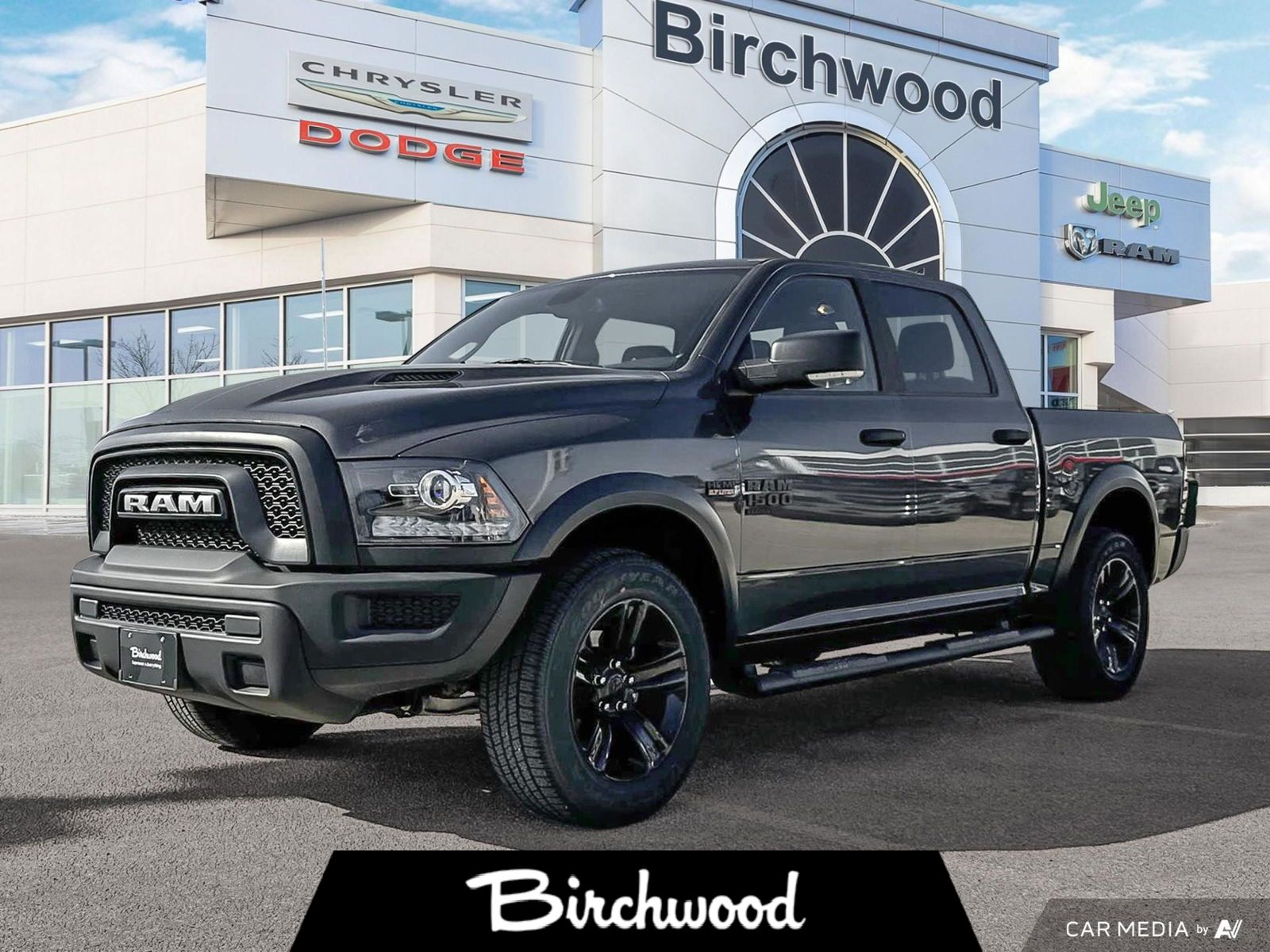 2024 Ram 1500 Classic Warlock | 5.99% O.A.C | Demo | Heated Steering ||