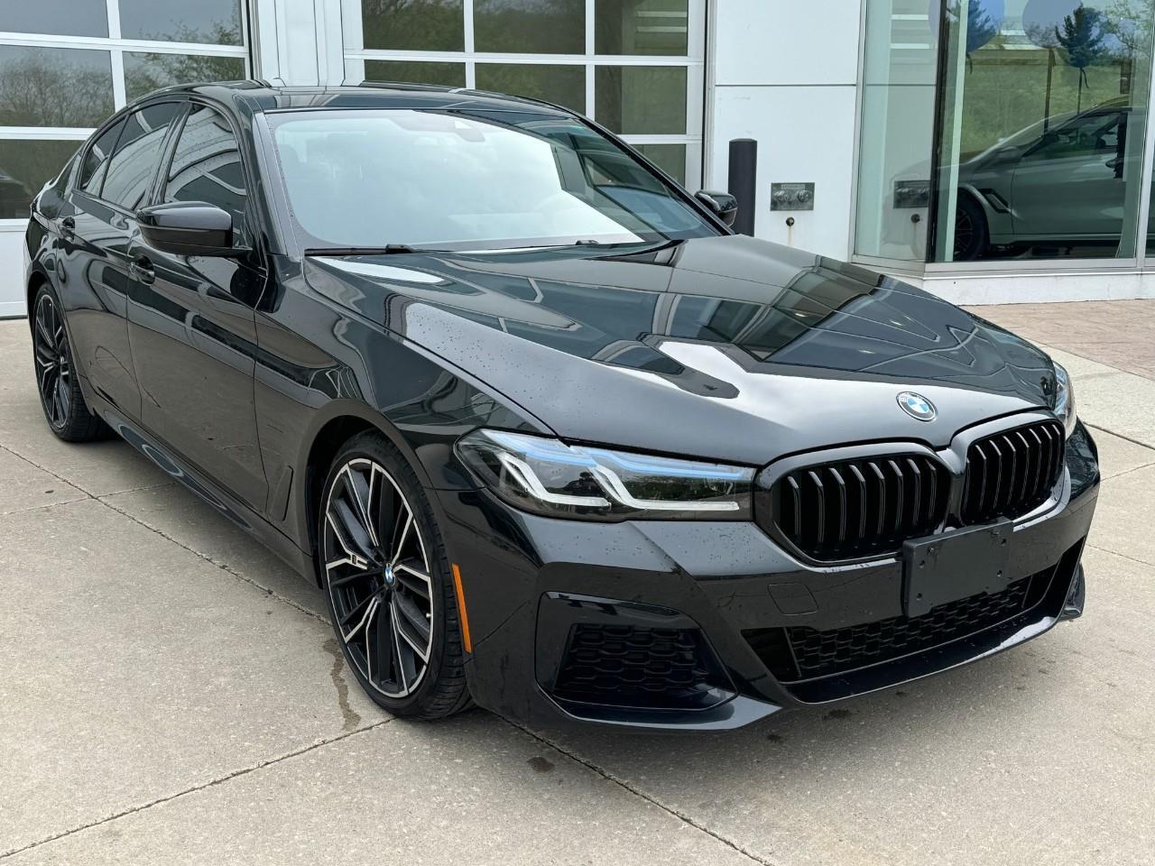 2022 BMW 530 AWD CPO MSPORT DISPLAY.KEY HUD HKSOUND 360.CAM 20"