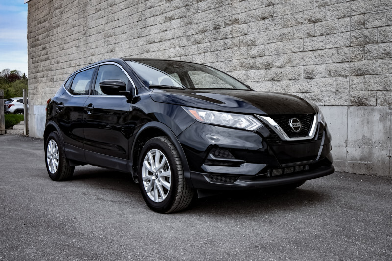 2023 Nissan Qashqai S  • HEATED SEATS • CP/AA • LANE KEEP ASSIST