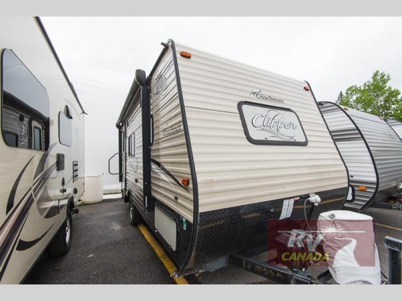 2017 Coachmen Clipper UltrA-Lite 17FB