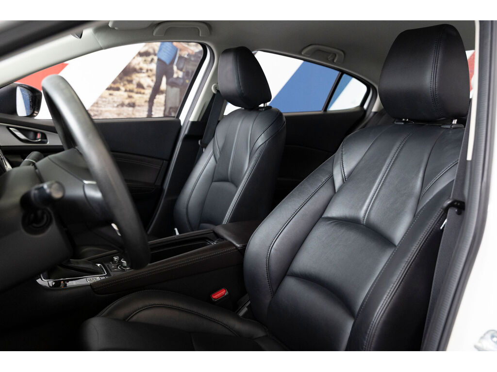 2017 Mazda Mazda3 SE, Vancouver, Cash