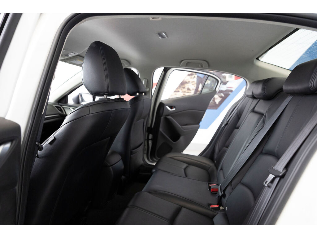 2017 Mazda Mazda3 SE, Vancouver, Cash