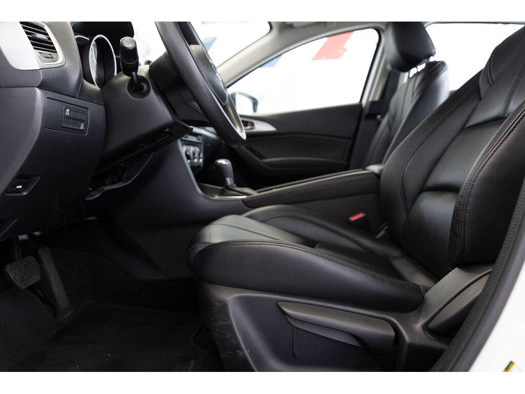 2017 Mazda Mazda3 SE, Vancouver, Cash