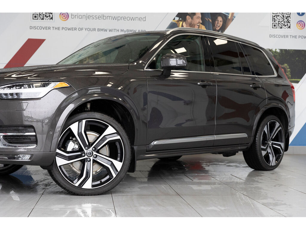 2025 Volvo XC90 B6 Ultra Bright Theme, Vancouver, Cash