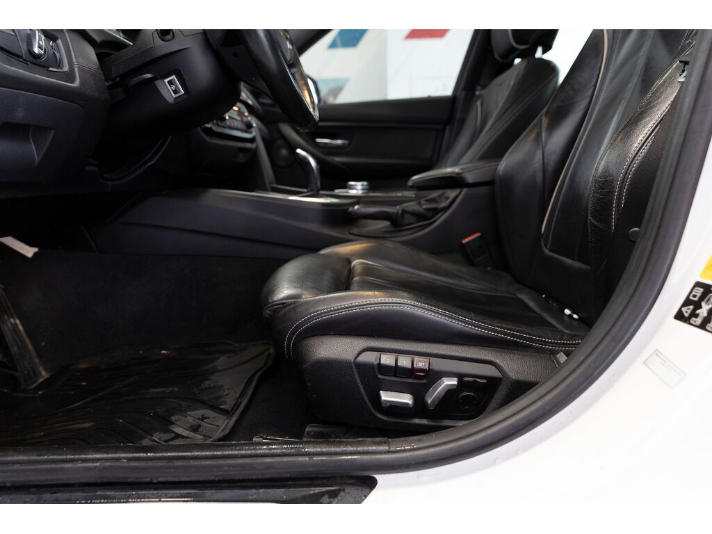 2017 BMW 340i xDrive, Vancouver, Cash