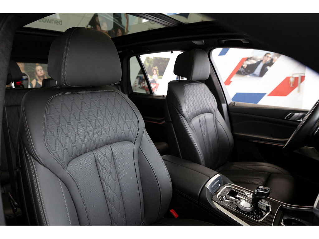 2022 BMW X5 M50i, Vancouver, Cash