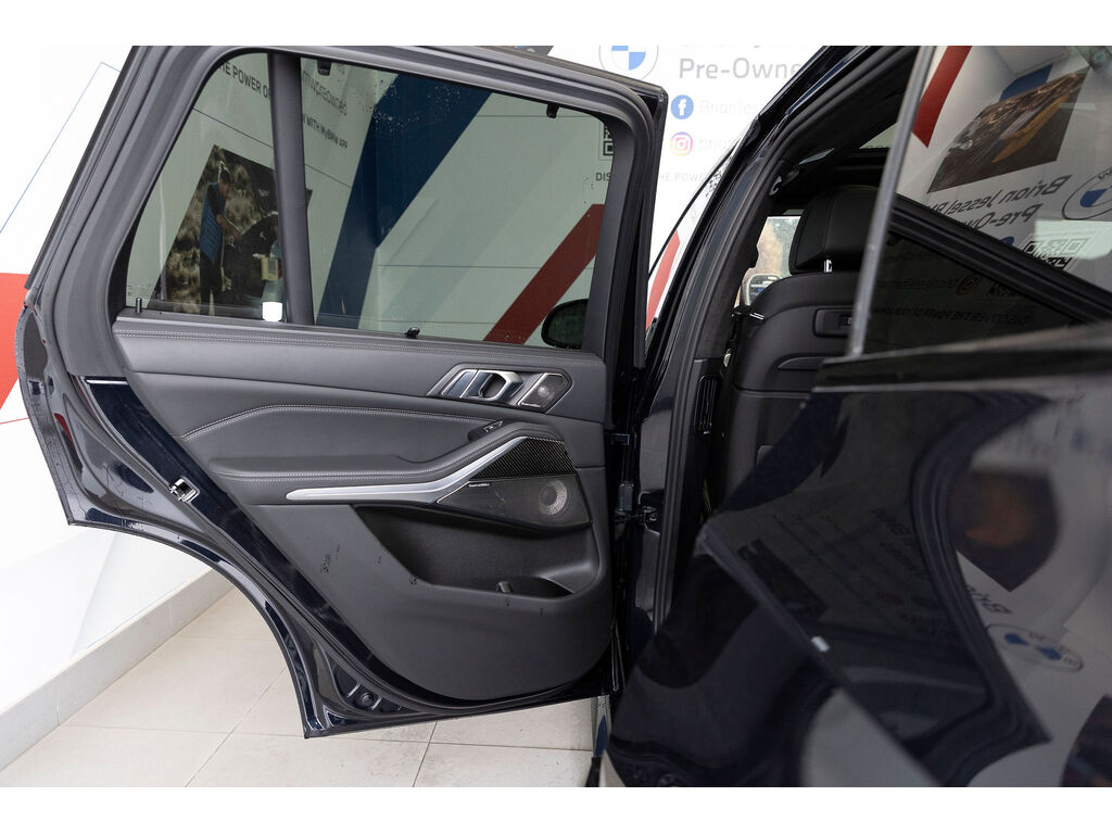 2022 BMW X5 M50i, Vancouver, Cash