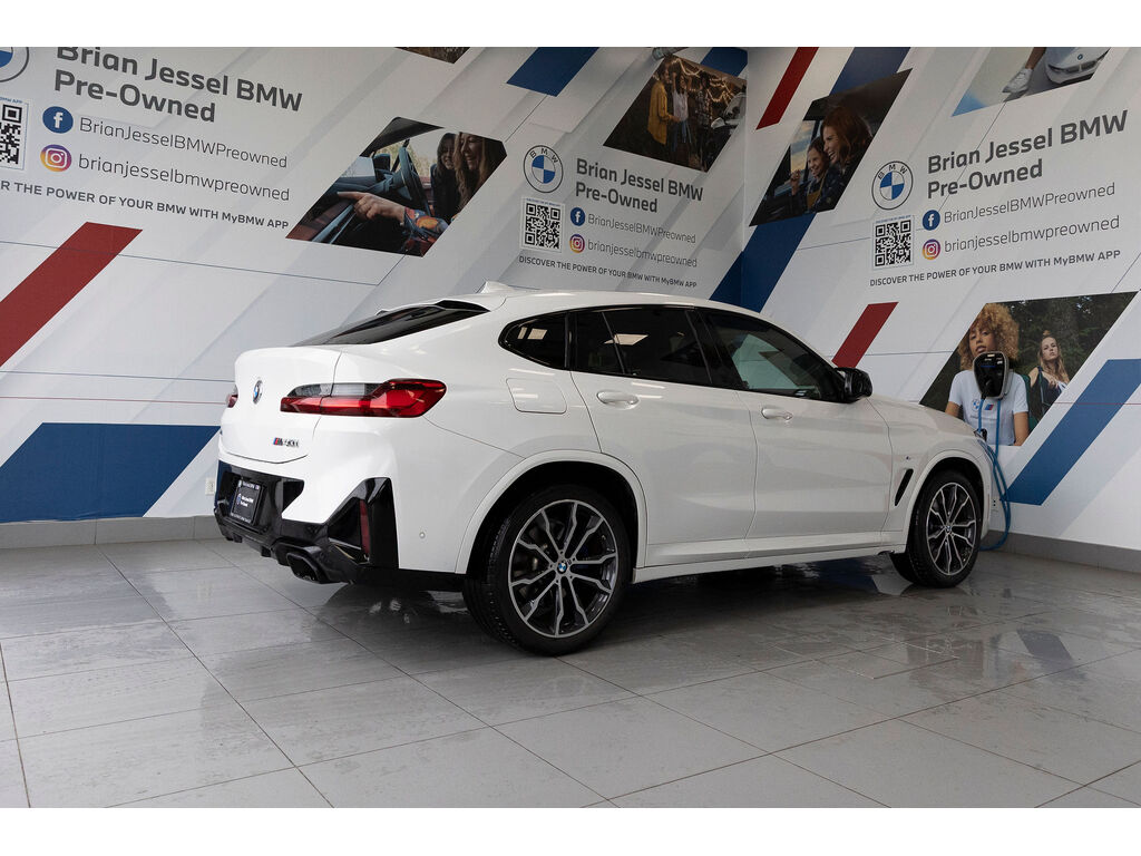 2022 BMW X4 M40i, Vancouver, Cash
