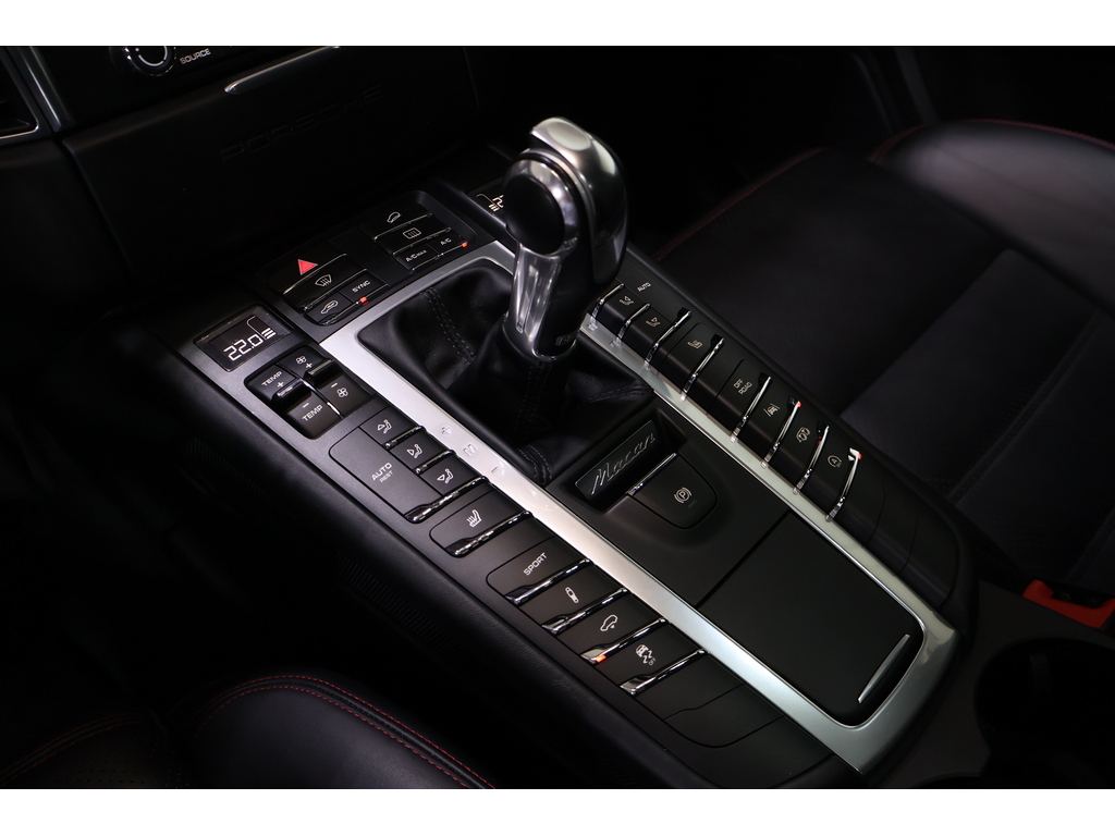 2018 Porsche Macan GTS, Toronto, Cash