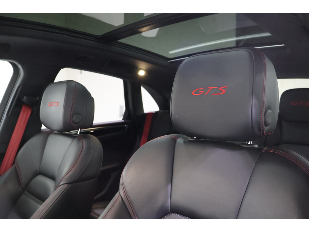 2018 Porsche Macan GTS, Toronto, Cash