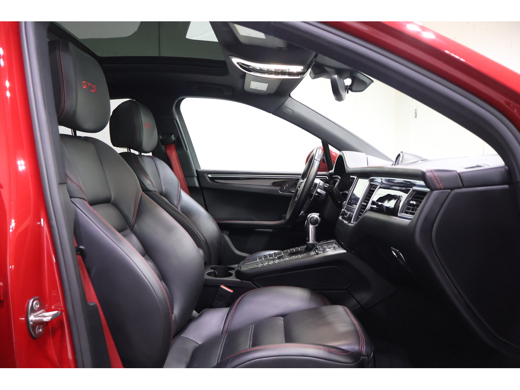 2018 Porsche Macan GTS, Toronto, Cash