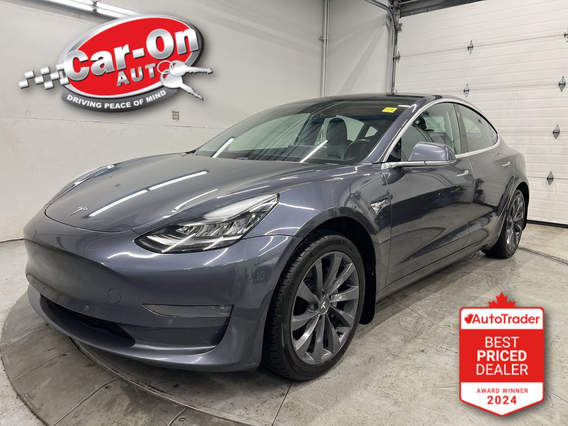 2019 Tesla Model 3 LEATHER| PANO ROOF| LOW KMS| NAV| REAR CAM