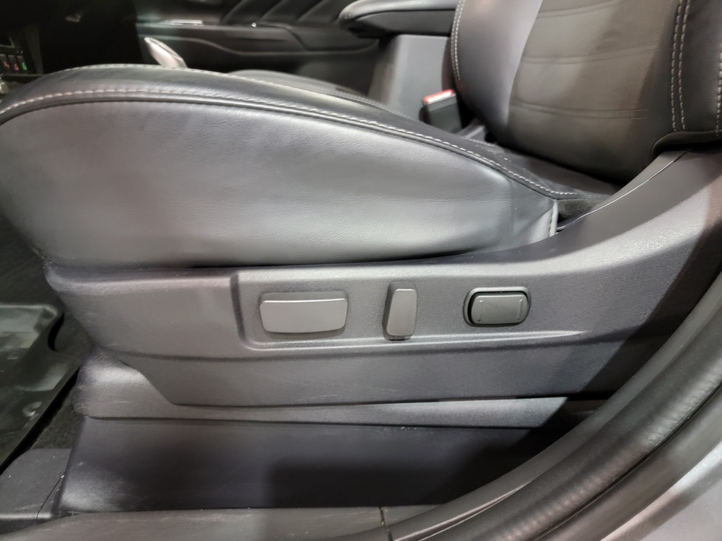 Mitsubishi Outlander PHEV 2022