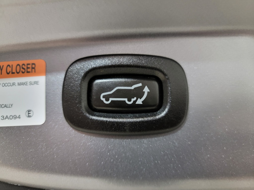 Mitsubishi Outlander PHEV 2022