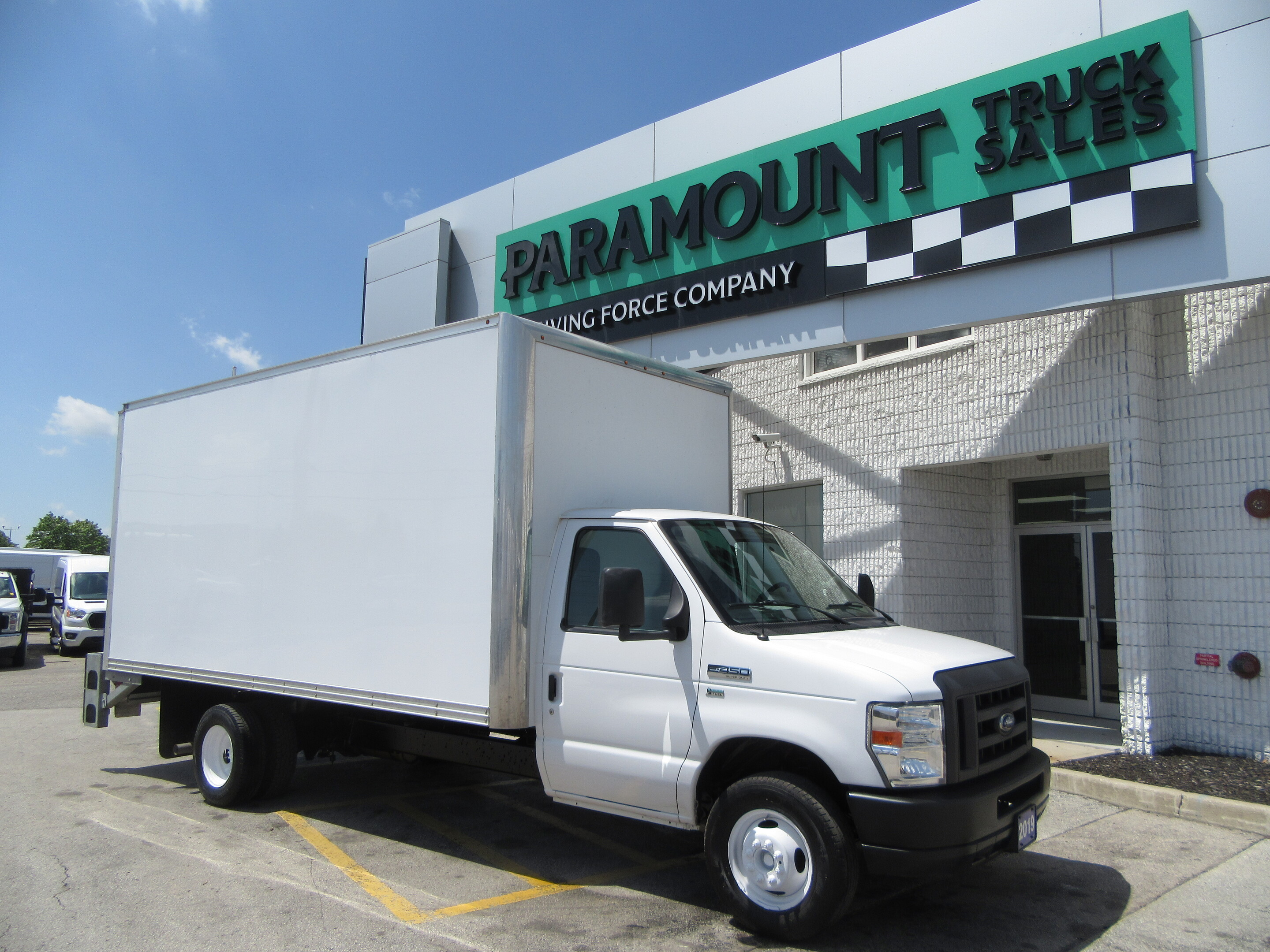 2019 Ford E-450 CUBE VAN CUSTOM ALUMINUM HIGH BOX POWER LIFTGATE