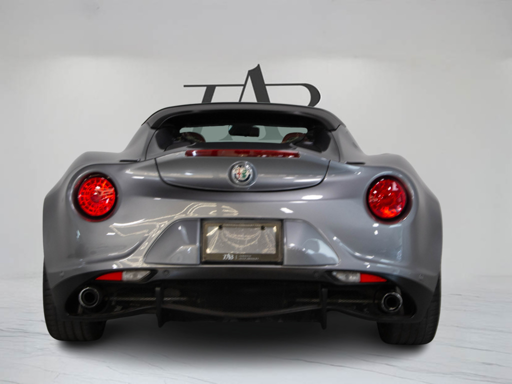 2017 Alfa Romeo 4C Spider SPYDER   CARBON FIBER   18 IN WHEELS, Toronto, Cash