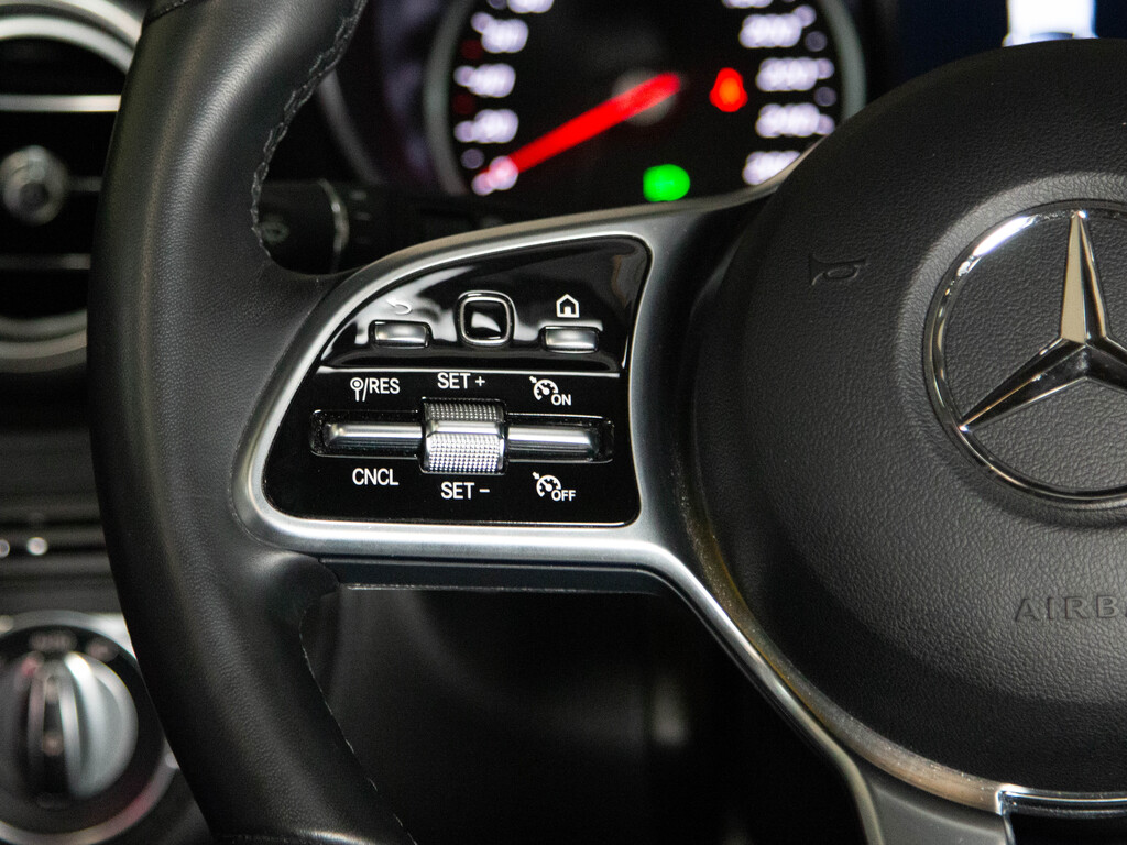 2022 Mercedes-Benz GLC 300 4MATIC, Toronto, Cash