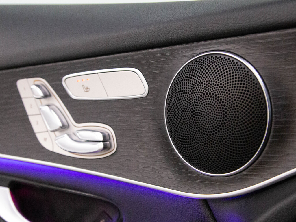 2022 Mercedes-Benz GLC 300 4MATIC, Toronto, Cash