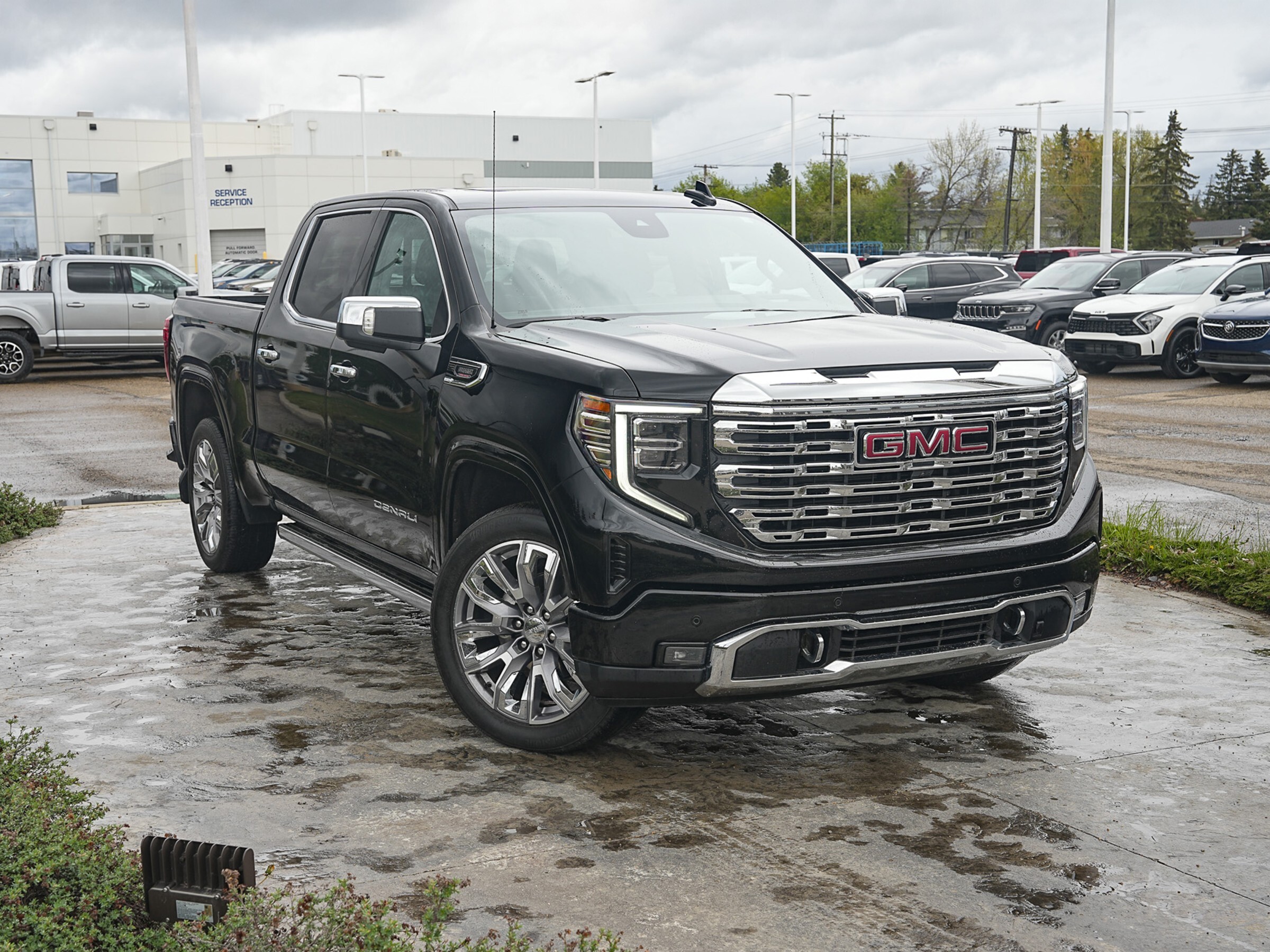 2024 GMC Sierra 1500 Denali Diesel Reserve, Nav, Power Steps, Loaded