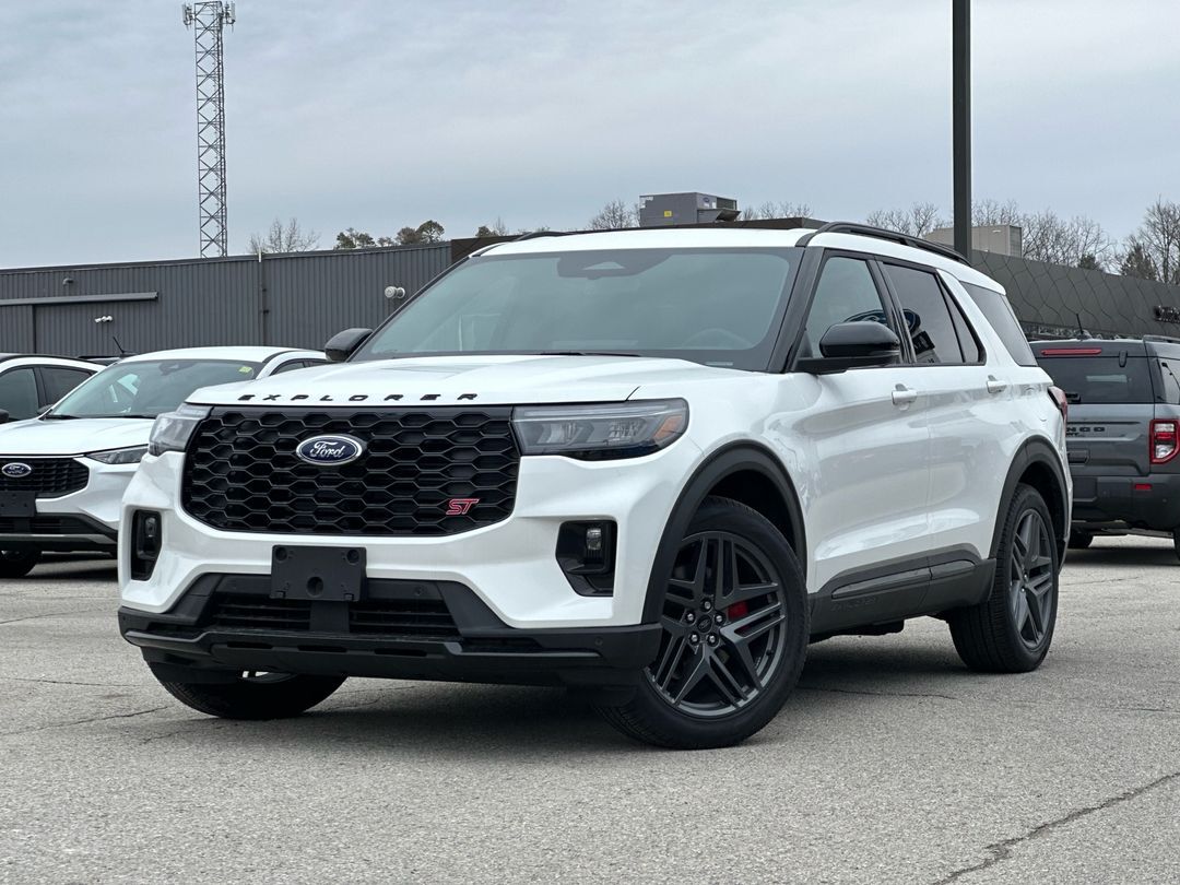 2025 Ford Explorer ST 4WD