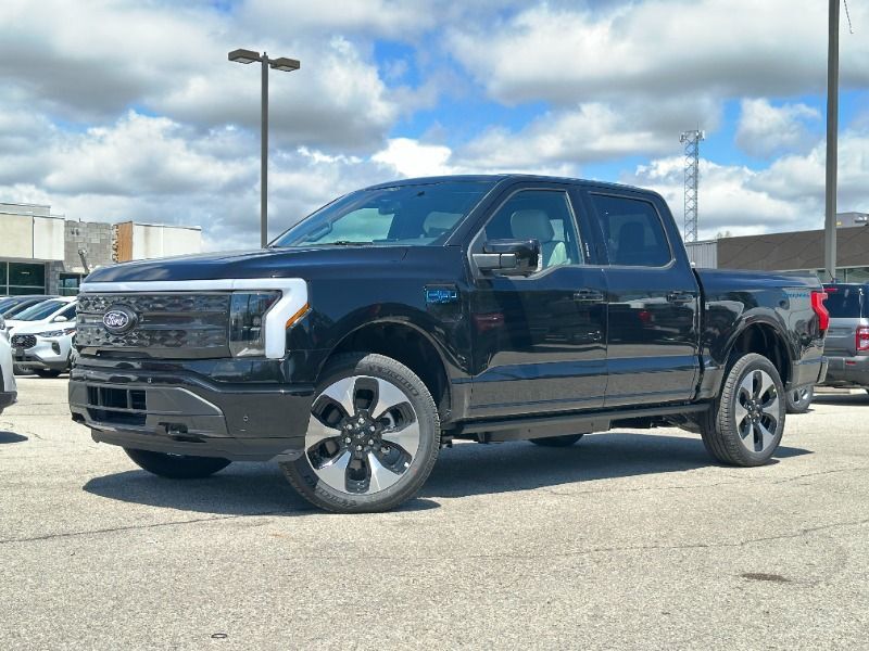 2025 Ford F-150 Lightning Platinum