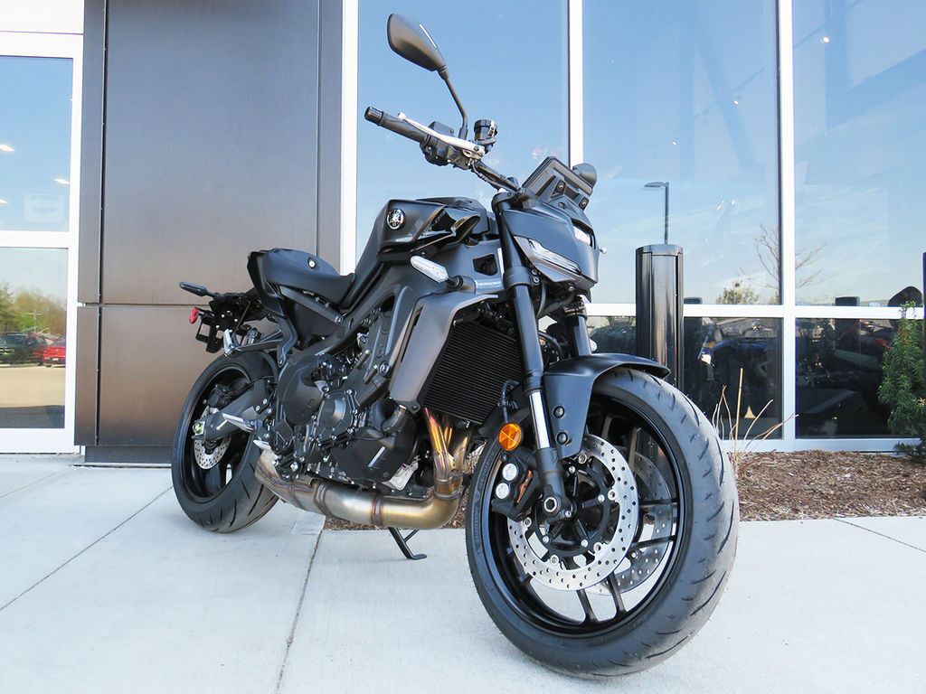 2025 Yamaha MT-09 