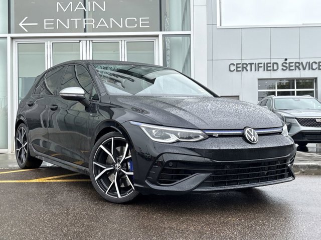 2024 Volkswagen Golf R BASE