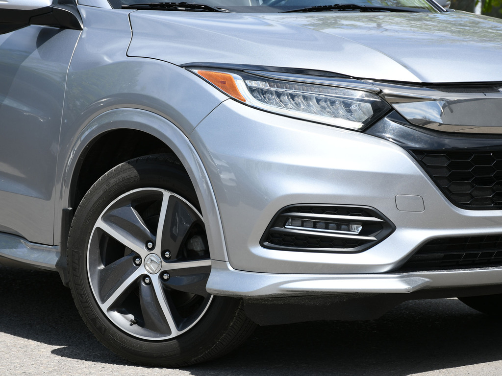 2020 Honda HR-V Touring, Toronto, Cash