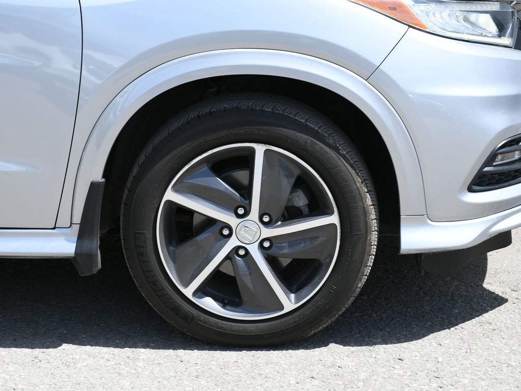 2020 Honda HR-V Touring, Toronto, Cash