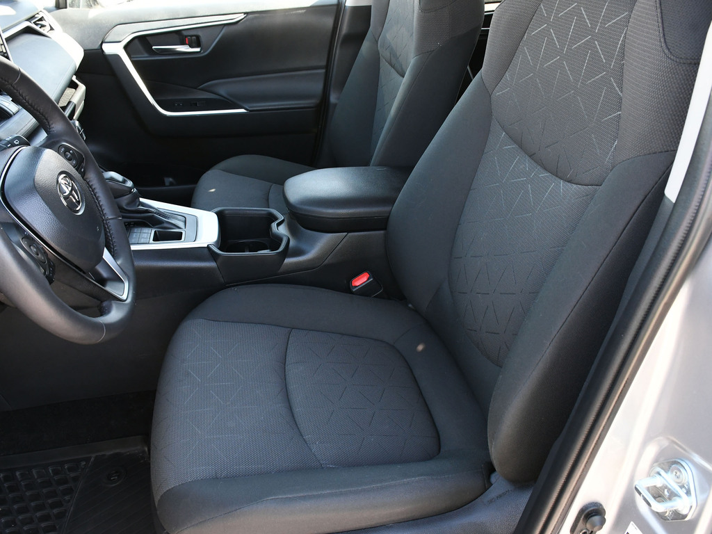 2024 Toyota RAV4 XLE, Toronto, Cash