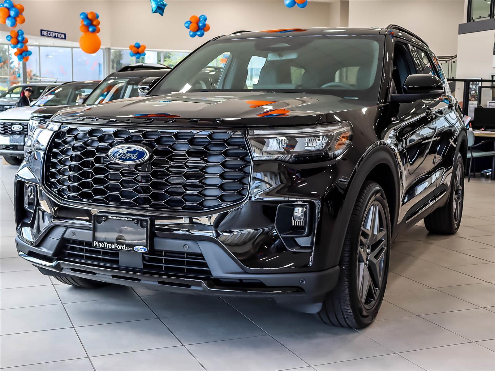 2025 Ford Explorer ST-Line 4WD