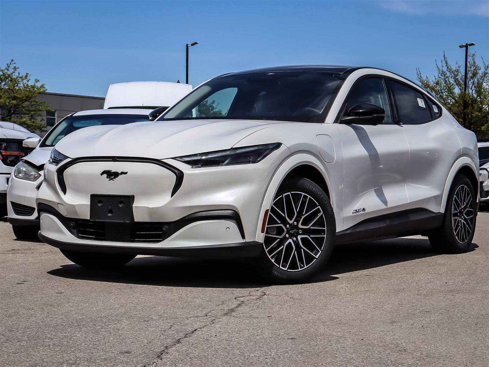 2025 Ford Mustang Mach-E Premium AWD