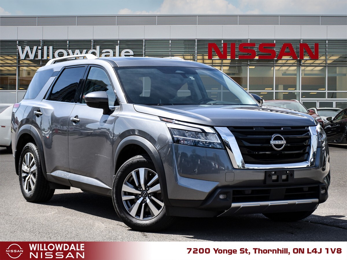 2022 Nissan Pathfinder SL