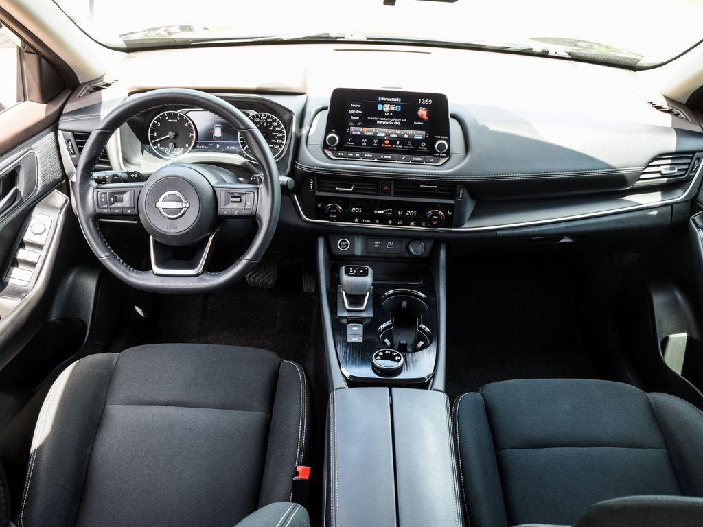 2023 Nissan Rogue S, Toronto, Cash