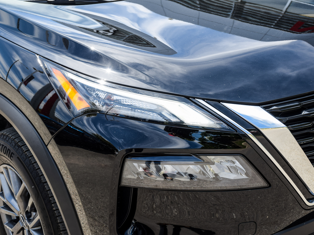 2023 Nissan Rogue S, Toronto, Cash