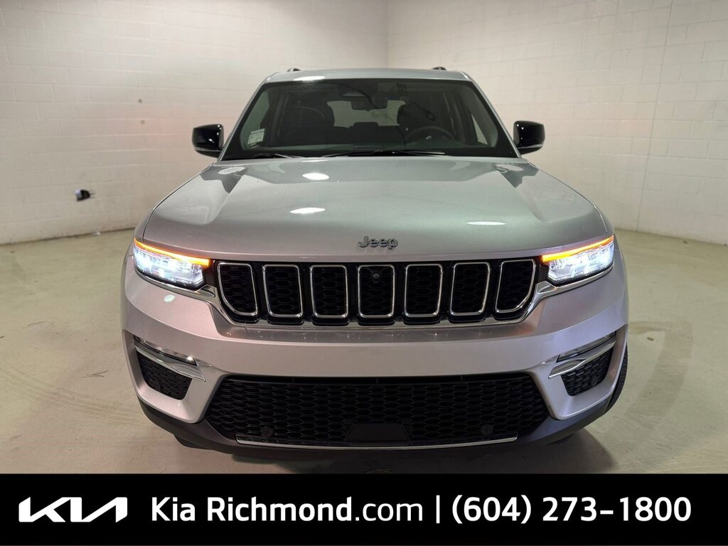 2023 Jeep Grand Cherokee 4xe 4x4   Plug-in Hybrid   Low kms   Fully Loaded, Vancouver, Cash