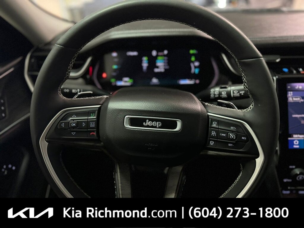 2023 Jeep Grand Cherokee 4xe 4x4   Plug-in Hybrid   Low kms   Fully Loaded, Vancouver, Cash
