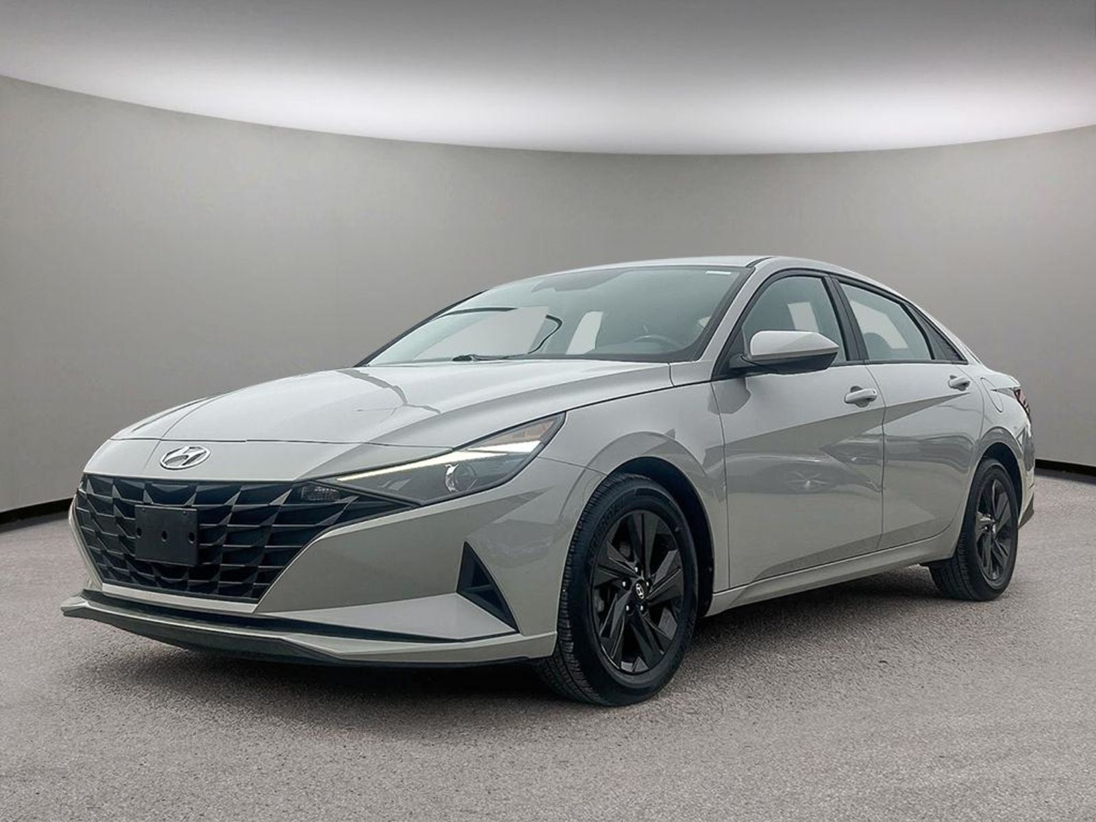 2021 Hyundai Elantra Preferred | Clean Carfax | Heated Front Seats & St