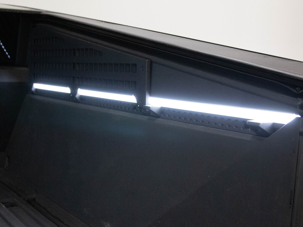 2024 Tesla Cybertruck AWD, Toronto, Cash